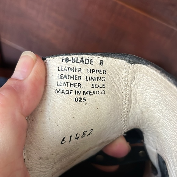 Freebird Blade Distressed Booties - Picture 13 of 15